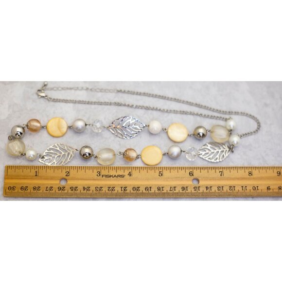 32 Inch, Vintage Elven Elegant Gold Tone Necklace - CP1 - Picture 3 of 3